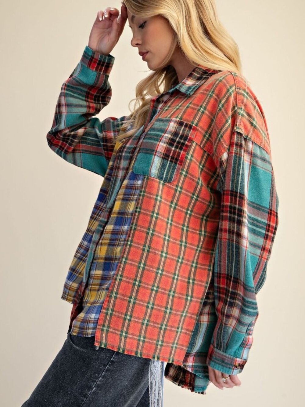 NWT Super Soft Easel Mixed Button Down Shirt